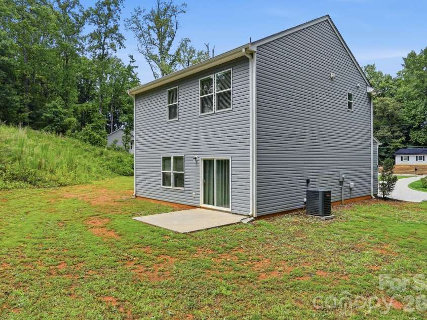248 Valleybrook Lane, Troutman, NC 28166.  MLS# CAR4403330, YatesRealty ID 36707. 
