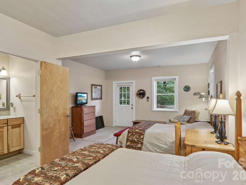 1061 Setzer Cove Road, Maggie Valley, NC 28751.  MLS# CAR4404005, YatesRealty ID 36708. 