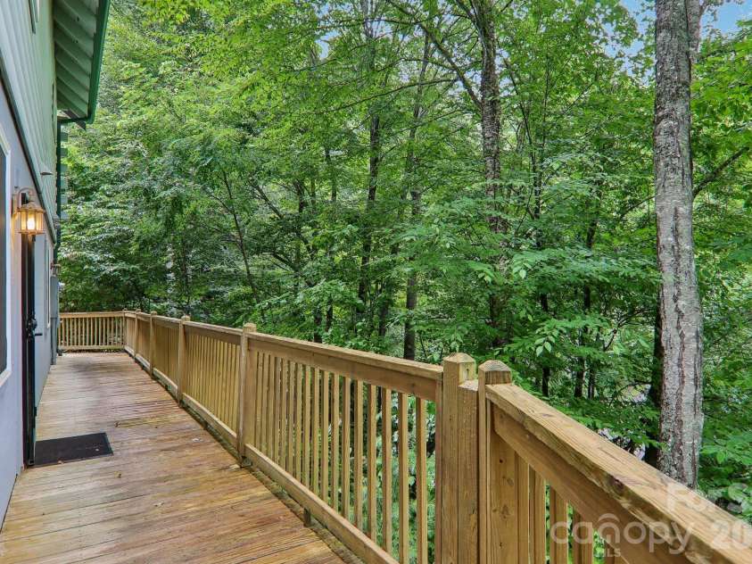 1061 Setzer Cove Road, Maggie Valley, NC 28751.  MLS# CAR4404005, YatesRealty ID 36708. 
