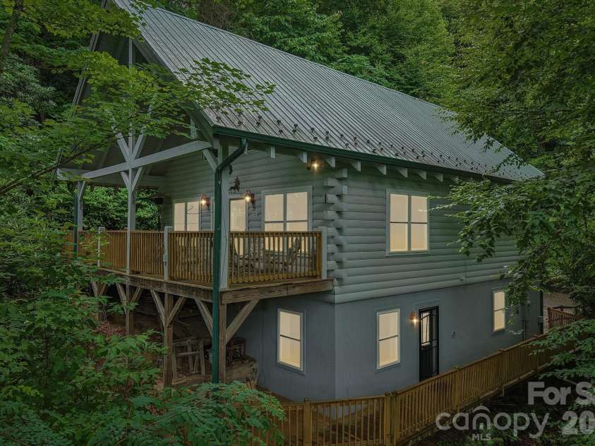 1061 Setzer Cove Road, Maggie Valley, NC 28751.  MLS# CAR4404005, YatesRealty ID 36708. 