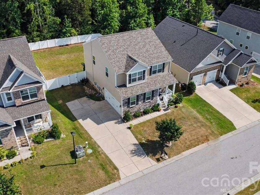 316 Purple Sage Way, Rock Hill, SC 29730.  MLS# CAR4404000, YatesRealty ID 36709. 