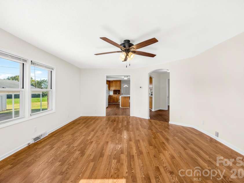 2615 Airport Road, Salisbury, NC 28147.  MLS# CAR4403877, YatesRealty ID 36710. 