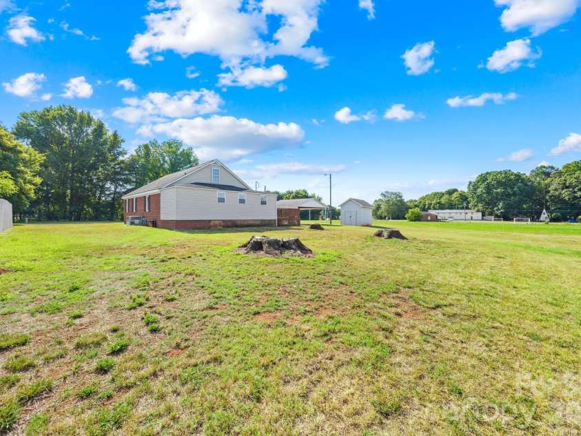 2615 Airport Road, Salisbury, NC 28147.  MLS# CAR4403877, YatesRealty ID 36710. 