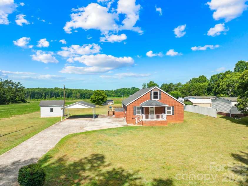 2615 Airport Road, Salisbury, NC 28147.  MLS# CAR4403877, YatesRealty ID 36710. 