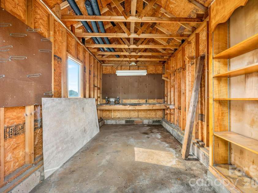 2615 Airport Road, Salisbury, NC 28147.  MLS# CAR4403877, YatesRealty ID 36710. 