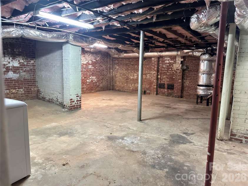 1214 York Street, Gastonia, NC 28052.  MLS# CAR4403849, YatesRealty ID 36712. 