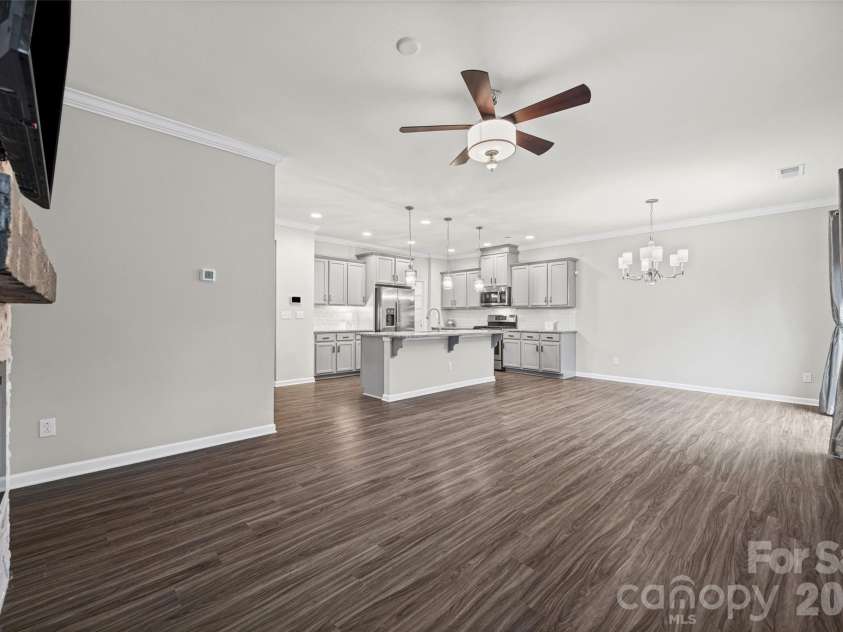 623 Amber Meadows Way, Fort Mill, SC 29708.  MLS# CAR4402607, YatesRealty ID 36714. Family Room Open Concept