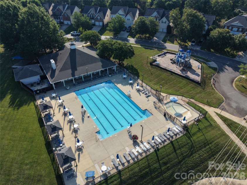 125 Morrocroft Lane, Mooresville, NC 28117.  MLS# CAR4397843, YatesRealty ID 36718. 