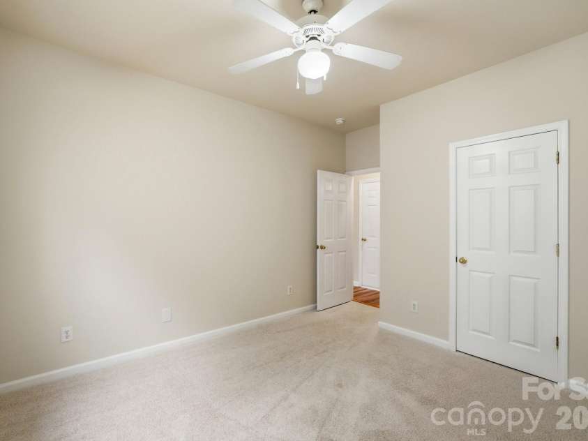 125 Morrocroft Lane, Mooresville, NC 28117.  MLS# CAR4397843, YatesRealty ID 36718. 