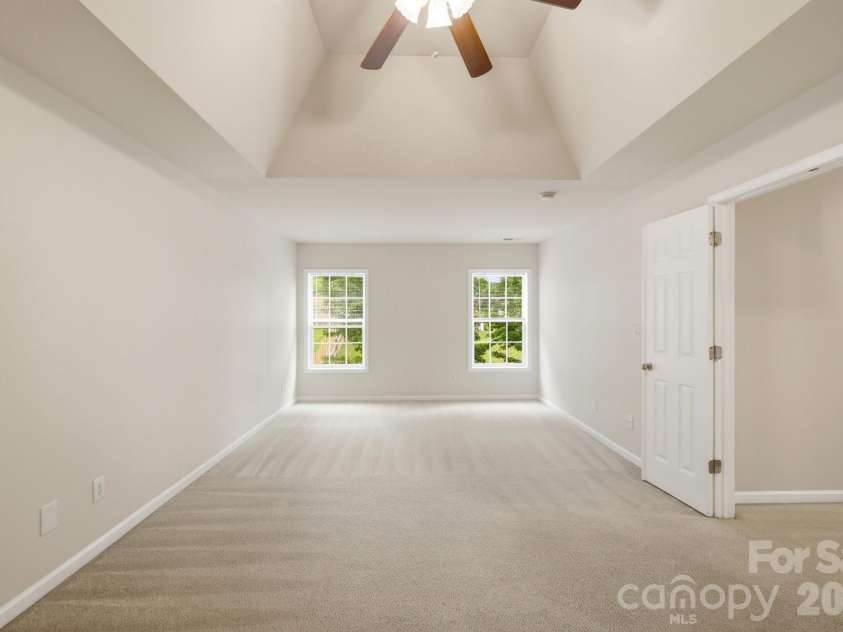 125 Morrocroft Lane, Mooresville, NC 28117.  MLS# CAR4397843, YatesRealty ID 36718. 
