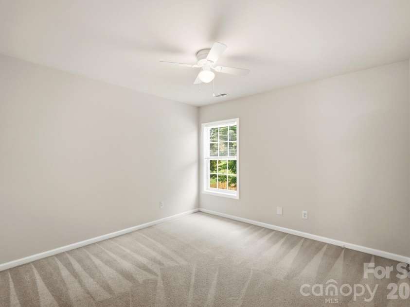 125 Morrocroft Lane, Mooresville, NC 28117.  MLS# CAR4397843, YatesRealty ID 36718. 