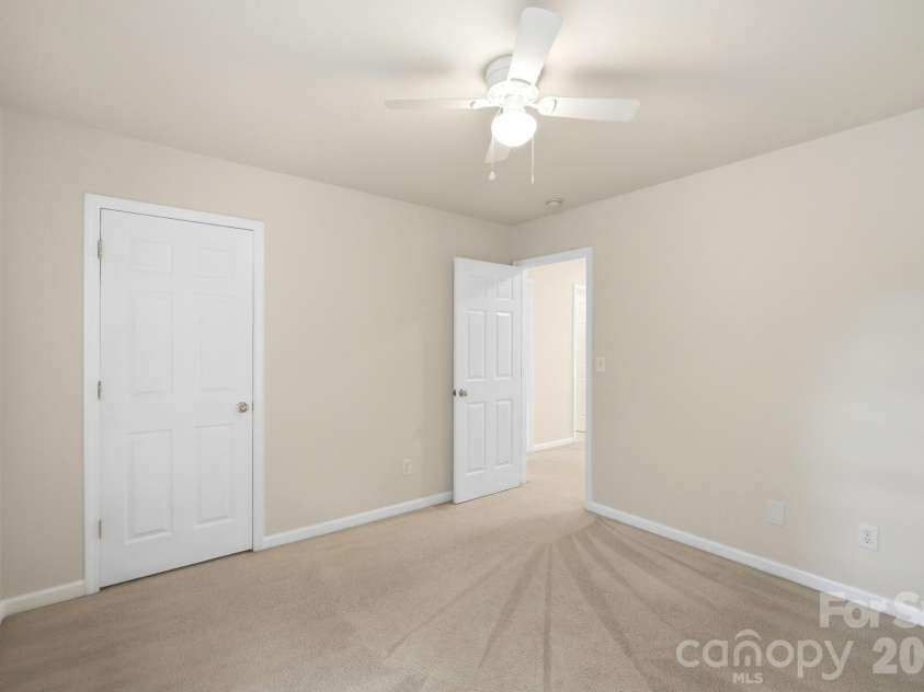 125 Morrocroft Lane, Mooresville, NC 28117.  MLS# CAR4397843, YatesRealty ID 36718. 