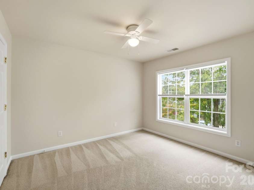 125 Morrocroft Lane, Mooresville, NC 28117.  MLS# CAR4397843, YatesRealty ID 36718. 