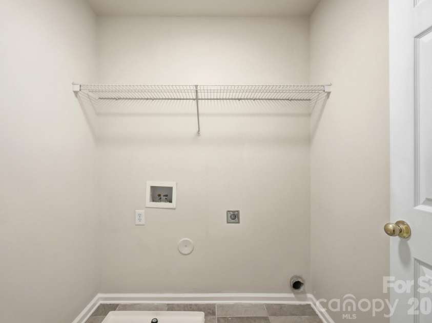 125 Morrocroft Lane, Mooresville, NC 28117.  MLS# CAR4397843, YatesRealty ID 36718. 