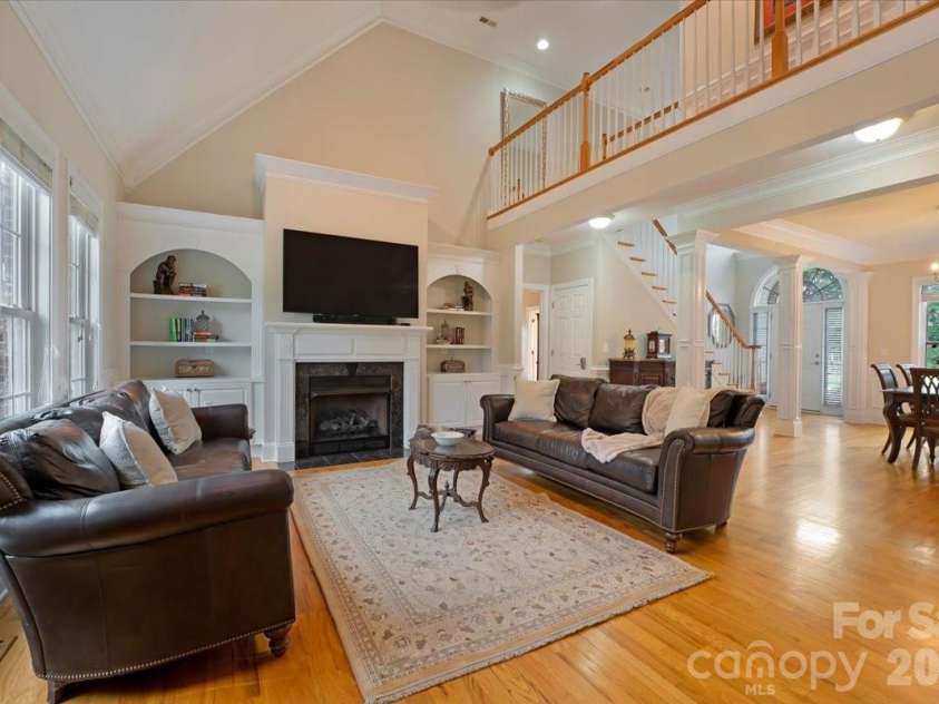 527 Hallman Drive, Rock Hill, SC 29732.  MLS# CAR4401140, YatesRealty ID 36719. 