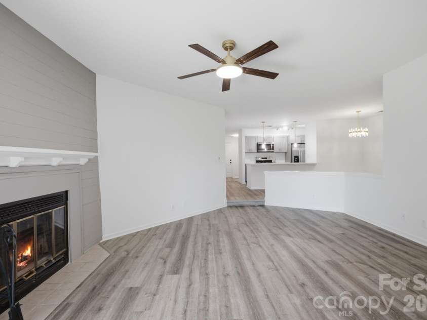 18817 Nautical Drive, Cornelius, NC 28031.  MLS# CAR4395869, YatesRealty ID 36724. 