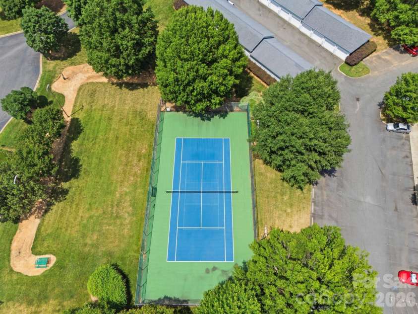 18817 Nautical Drive, Cornelius, NC 28031.  MLS# CAR4395869, YatesRealty ID 36724. 