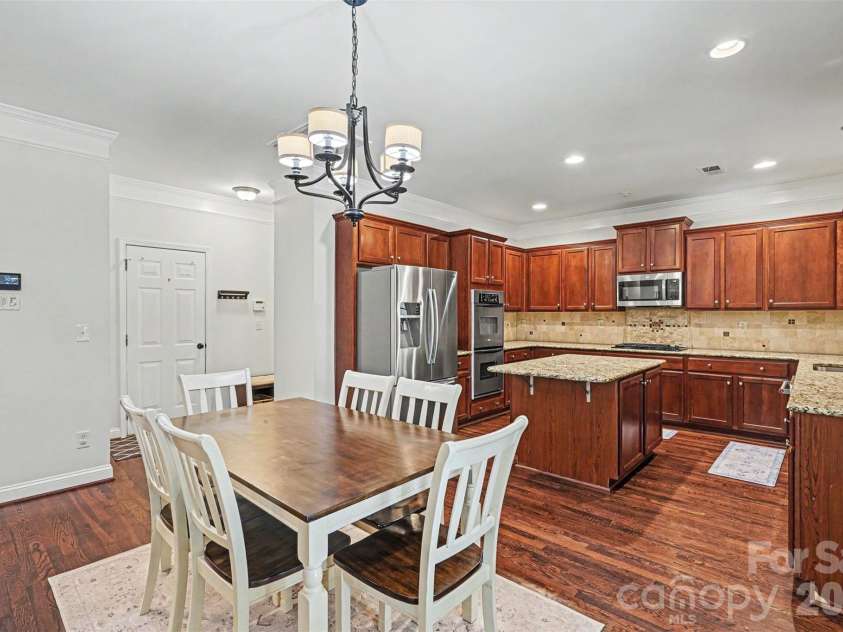 5621 Turkey Oak Drive, Mint Hill, NC 28227.  MLS# CAR4395917, YatesRealty ID 36725. 