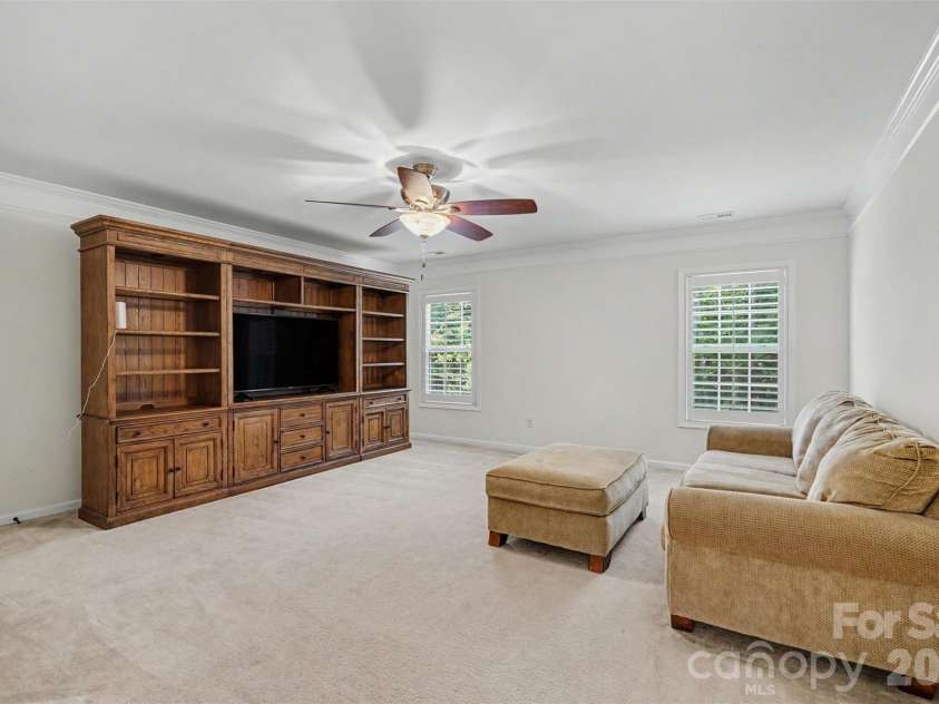 5621 Turkey Oak Drive, Mint Hill, NC 28227.  MLS# CAR4395917, YatesRealty ID 36725. 
