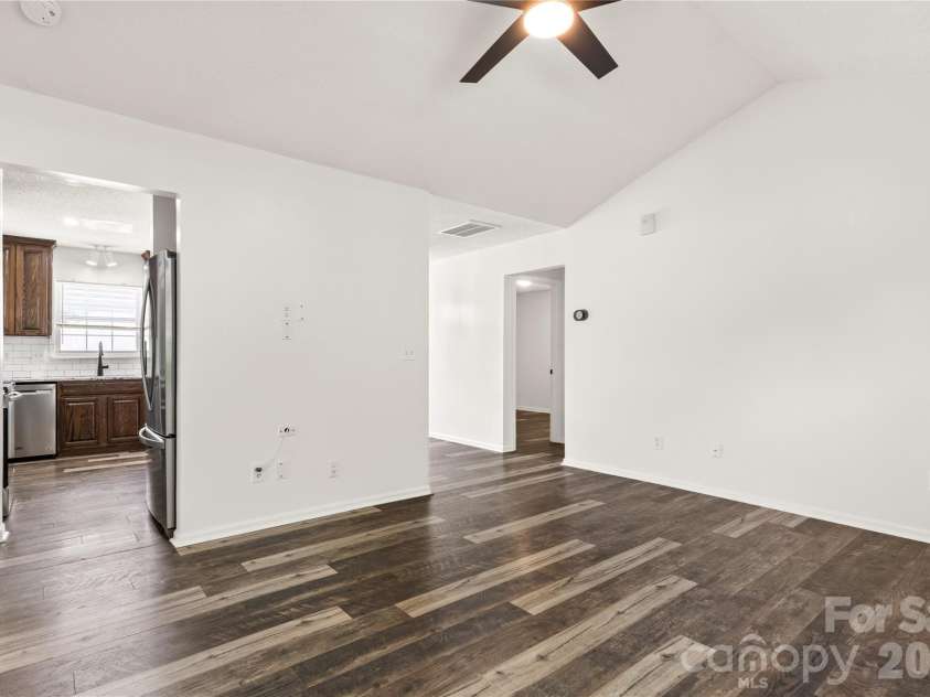 1737 Rosewell Drive, Rock Hill, SC 29732.  MLS# CAR4394497, YatesRealty ID 36726. 