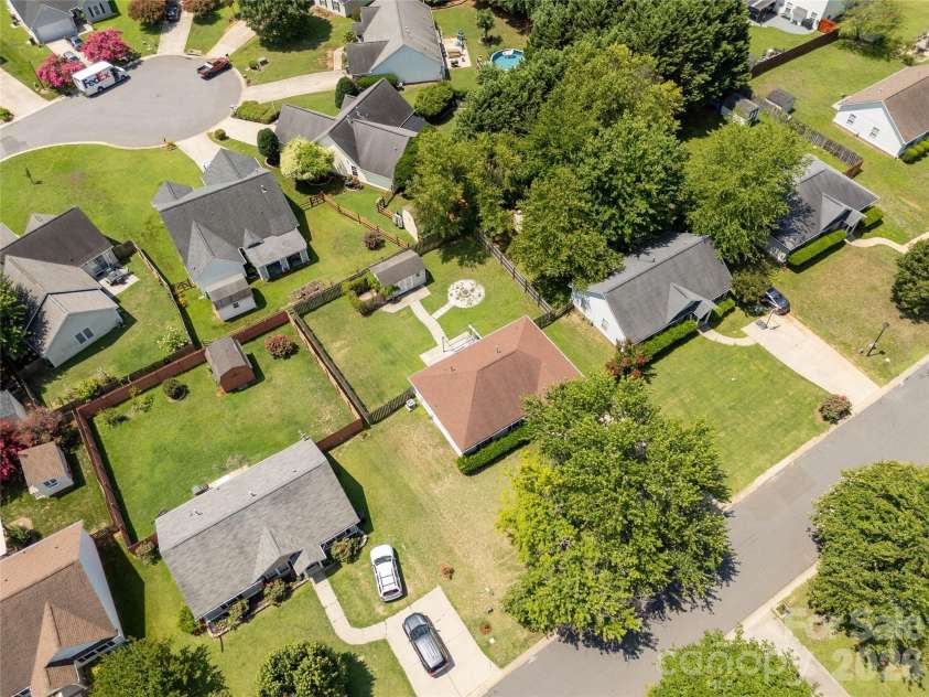 1737 Rosewell Drive, Rock Hill, SC 29732.  MLS# CAR4394497, YatesRealty ID 36726. 