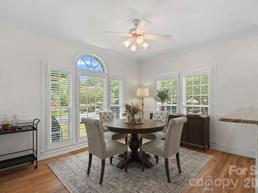 19322 River Falls Drive, Davidson, NC 28036.  MLS# CAR4400666, YatesRealty ID 36729. Virtual staged Breakfast Area