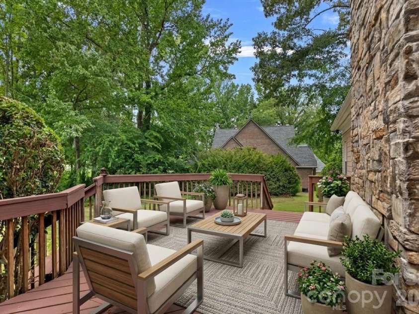 19322 River Falls Drive, Davidson, NC 28036.  MLS# CAR4400666, YatesRealty ID 36729. Virtual Staged Deck