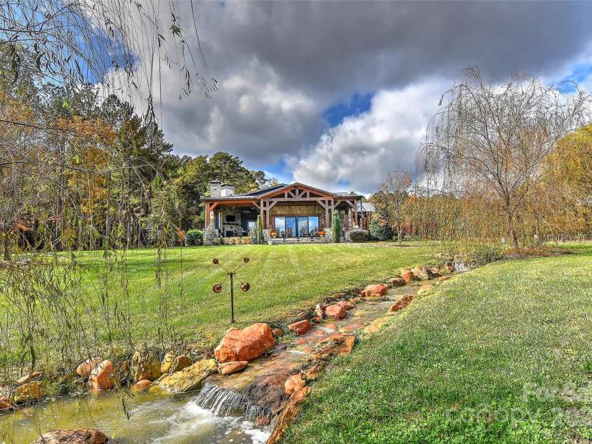 153 Badenyon Place, Union Grove, NC 28689.  MLS# CAR4229151, YatesRealty ID 3673. 