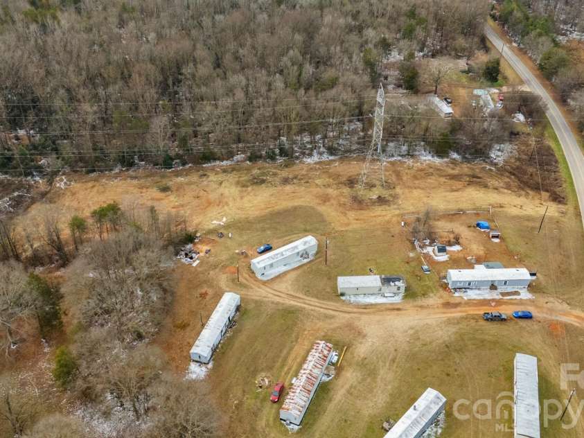 2125 Riverside Road, Shelby, NC 28152.  MLS# CAR4340292, YatesRealty ID 3673. 