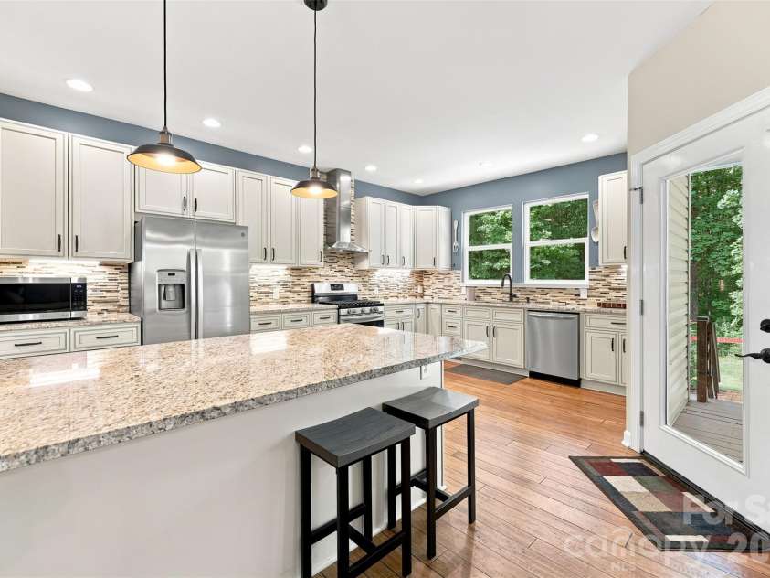 4643 Old Hickory Road, Lancaster, SC 29720.  MLS# CAR4402297, YatesRealty ID 36731. 