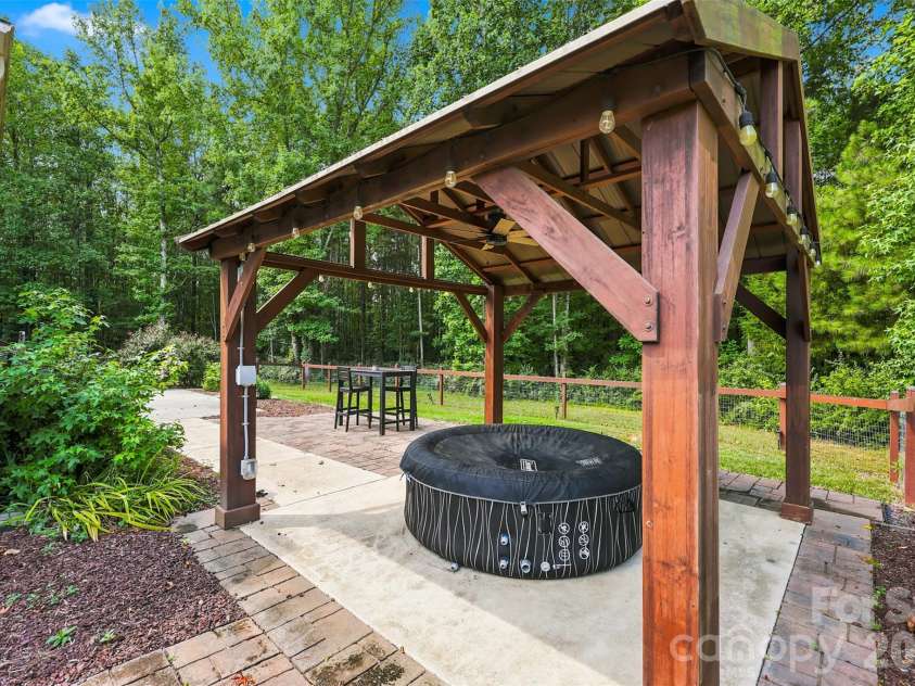 4643 Old Hickory Road, Lancaster, SC 29720.  MLS# CAR4402297, YatesRealty ID 36731. 