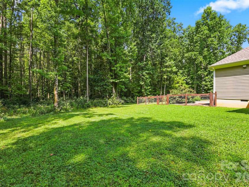 4643 Old Hickory Road, Lancaster, SC 29720.  MLS# CAR4402297, YatesRealty ID 36731. 