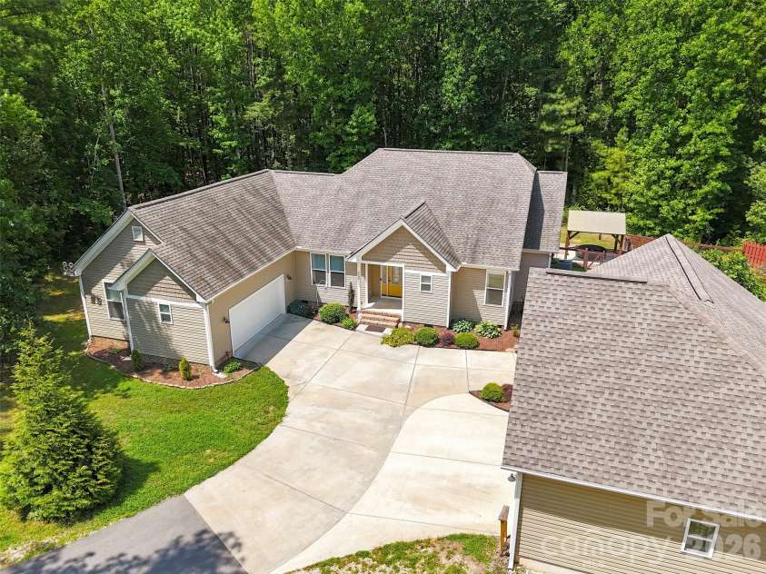 4643 Old Hickory Road, Lancaster, SC 29720.  MLS# CAR4402297, YatesRealty ID 36731. 