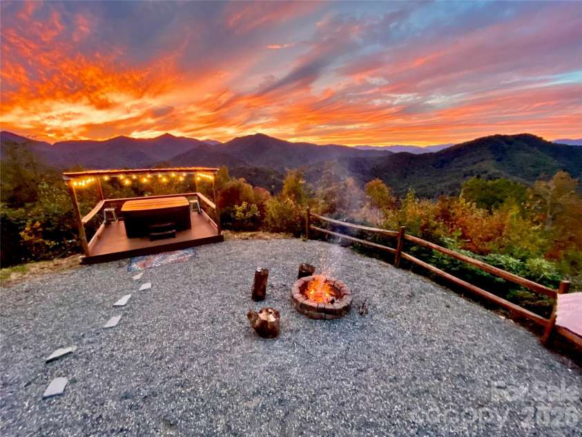 946, 140, 83 Honeysuckle Ridge, Almond, NC 28702.  MLS# CAR4398161, YatesRealty ID 36732. 140 Honeysuckle