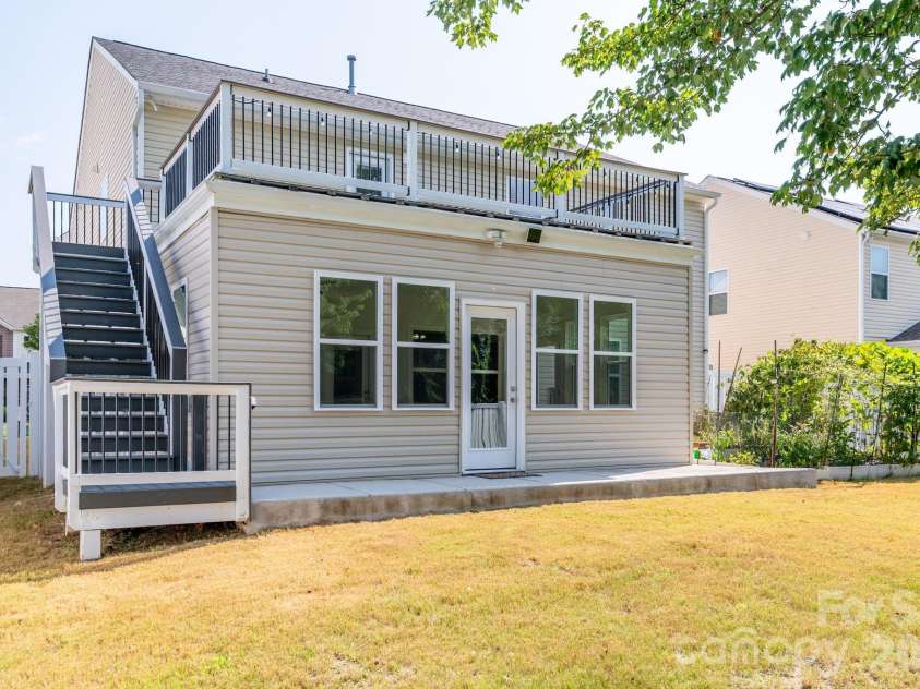 8212 Ruby Valley Road, Charlotte, NC 28277.  MLS# CAR4400467, YatesRealty ID 36734. 
