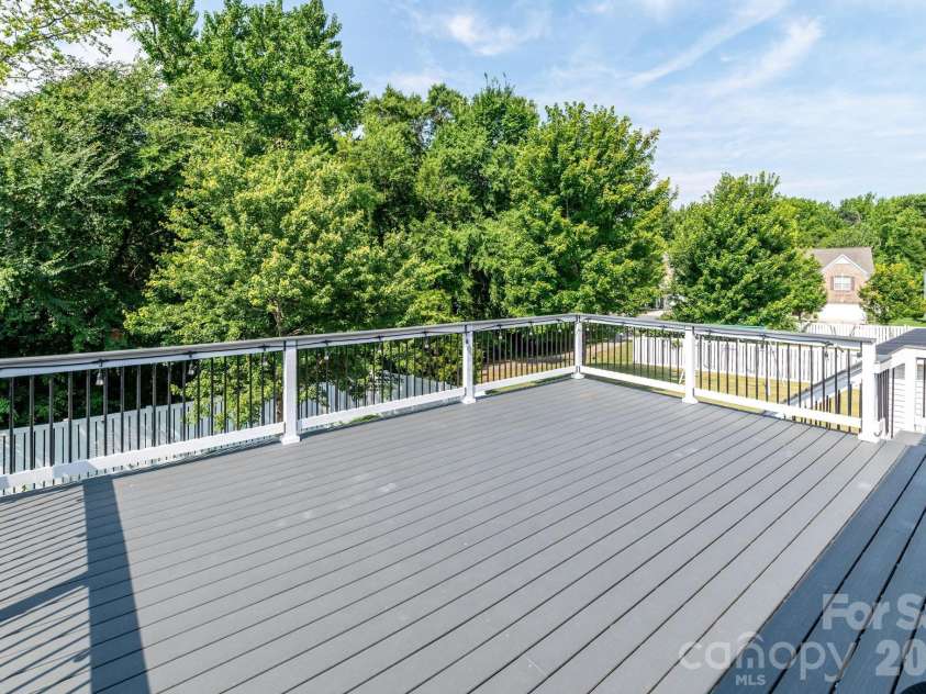 8212 Ruby Valley Road, Charlotte, NC 28277.  MLS# CAR4400467, YatesRealty ID 36734. 