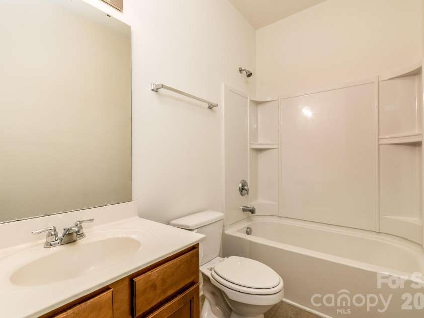 8212 Ruby Valley Road, Charlotte, NC 28277.  MLS# CAR4400467, YatesRealty ID 36734. First Floor Full Bath