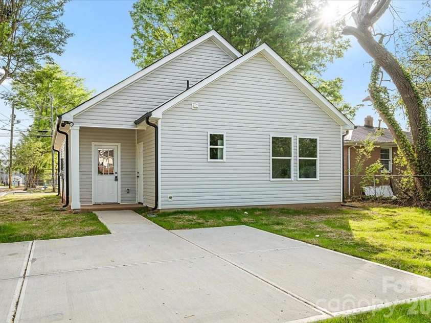 1102 Horah Street, Salisbury, NC 28144.  MLS# CAR4368492, YatesRealty ID 36735. 
