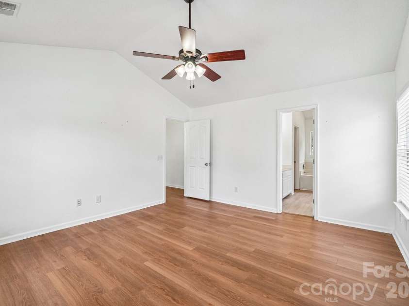 12119 Meadow Post Lane, Charlotte, NC 28269.  MLS# CAR4400578, YatesRealty ID 36736. 