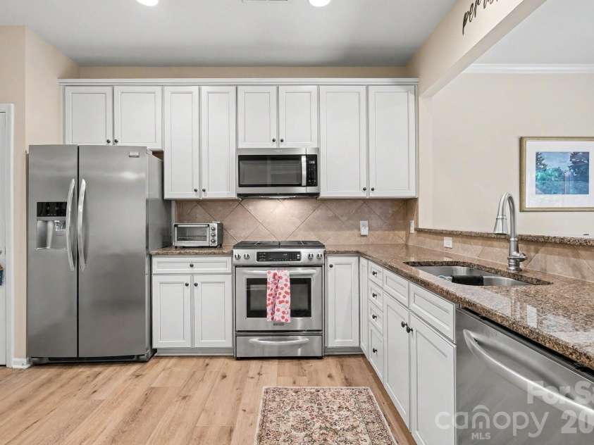 16247 Annahill Court, Charlotte, NC 28277.  MLS# CAR4397007, YatesRealty ID 36737. 