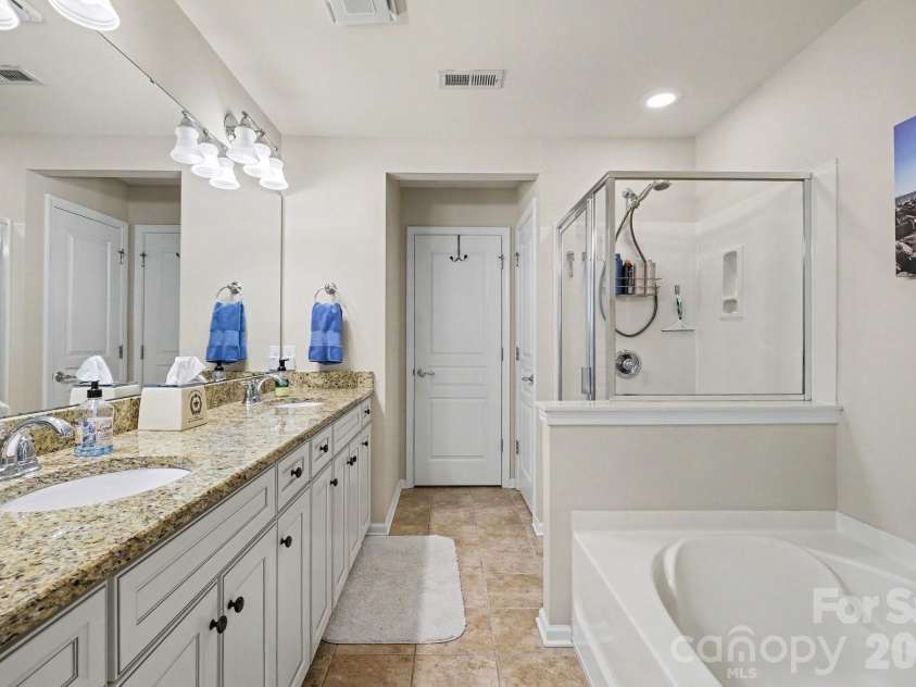 16247 Annahill Court, Charlotte, NC 28277.  MLS# CAR4397007, YatesRealty ID 36737. 