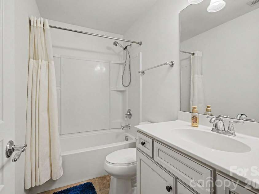 16247 Annahill Court, Charlotte, NC 28277.  MLS# CAR4397007, YatesRealty ID 36737. 
