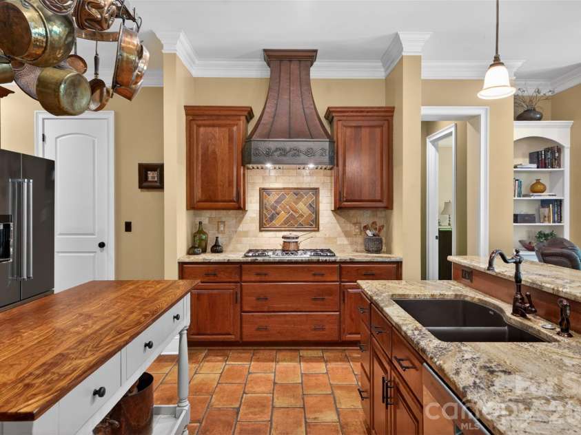 5138 Watermead Lane, Belmont, NC 28012.  MLS# CAR4382710, YatesRealty ID 36739. 