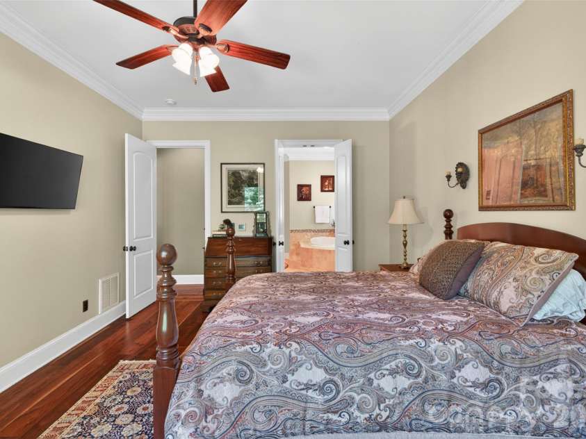 5138 Watermead Lane, Belmont, NC 28012.  MLS# CAR4382710, YatesRealty ID 36739. 
