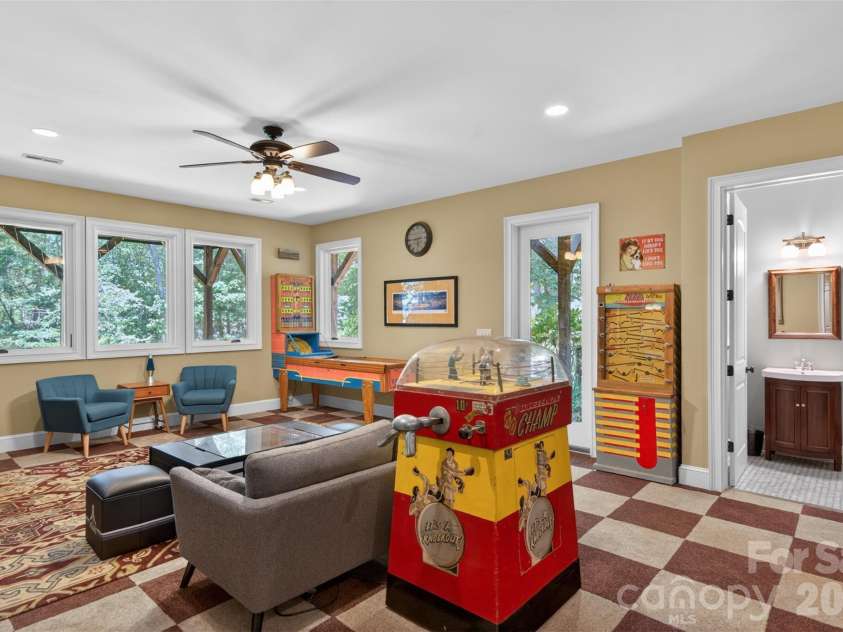 5138 Watermead Lane, Belmont, NC 28012.  MLS# CAR4382710, YatesRealty ID 36739. 