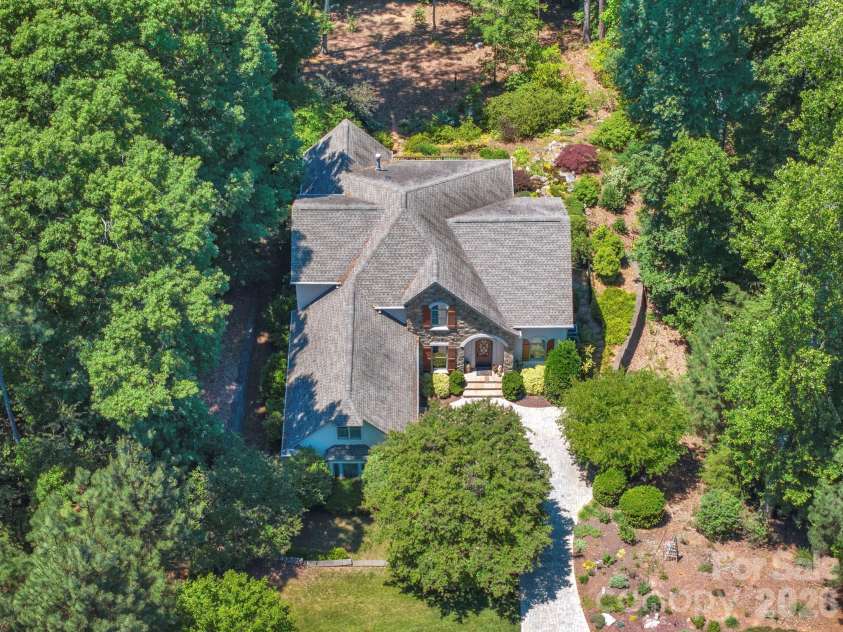 5138 Watermead Lane, Belmont, NC 28012.  MLS# CAR4382710, YatesRealty ID 36739. 