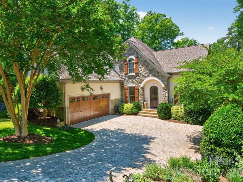 5138 Watermead Lane, Belmont, NC 28012.  MLS# CAR4382710, YatesRealty ID 36739. Front View