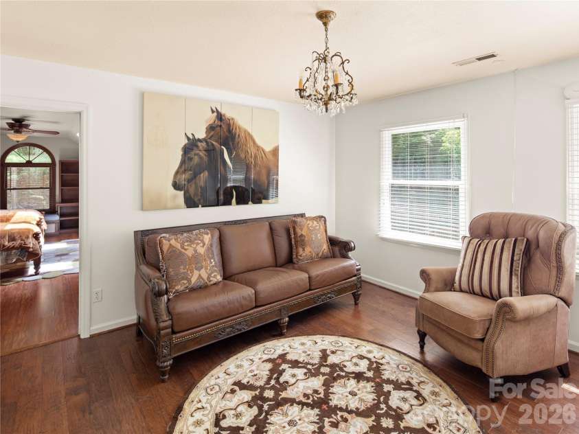 105 Braeside Circle, Asheville, NC 28803.  MLS# CAR4383221, YatesRealty ID 36740. 