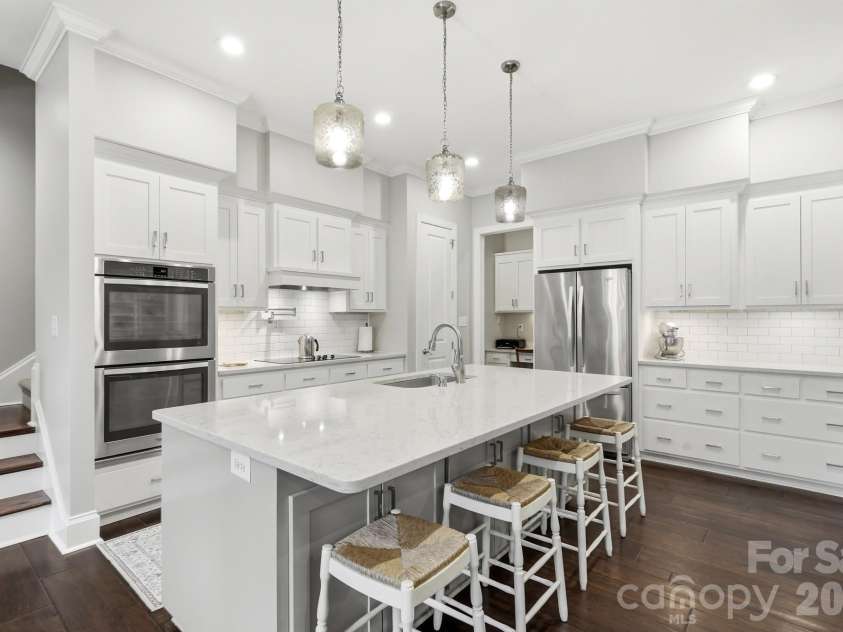 1150 Oak Trail Circle, Concord, NC 28025.  MLS# CAR4399112, YatesRealty ID 36741. 