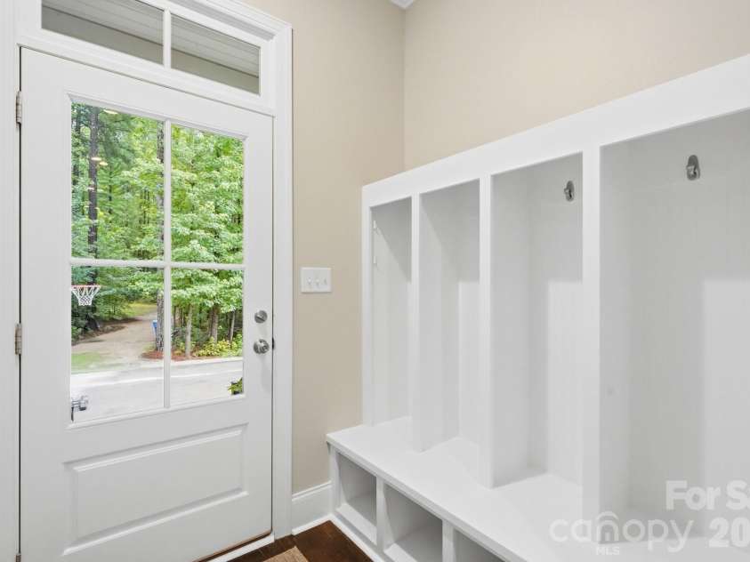 1150 Oak Trail Circle, Concord, NC 28025.  MLS# CAR4399112, YatesRealty ID 36741. 